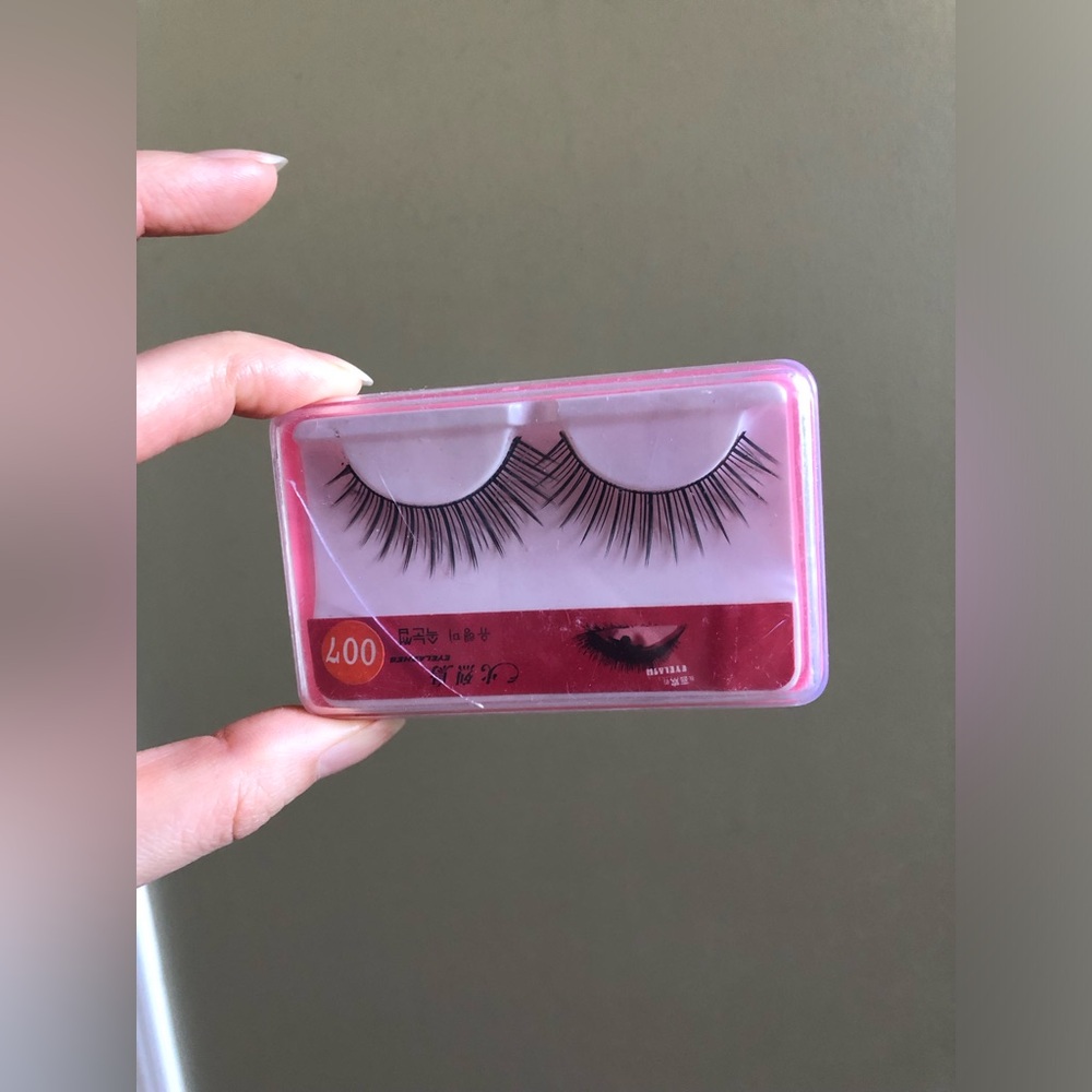 New 007 Asian Black pair of faux false eyelashes